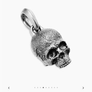 David Yurman Silver Skull Pendant with DY pouch